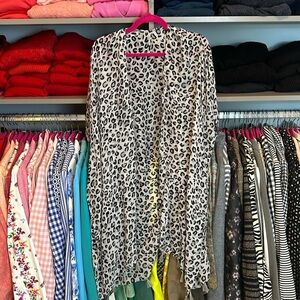 Love of Fashion gray/white/black leopard print duster OS NWT